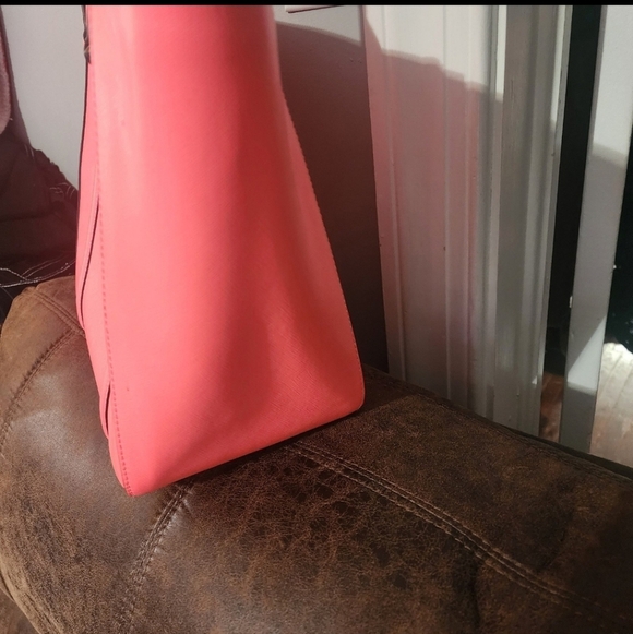 🍂🍁EXTREMELY SUPER RARE COLOR Kate spade newbury lane briar tote neon coral - Picture 8 of 12